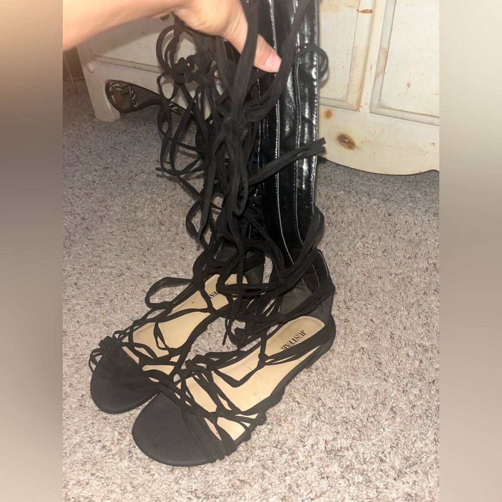 JustFab Elegant Black Lace-Up Sandals